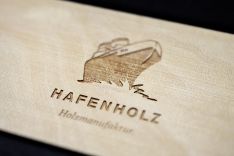 HAFENHOLZ - Holzmanufaktur| Logo design